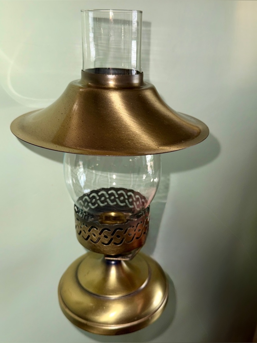Brass Hurricane Candle holder lamp 1985, Antique Brass, EUC my wedding gift